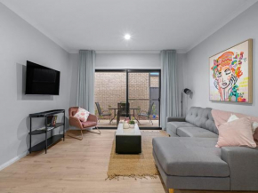 2 Bed Central New townhouse